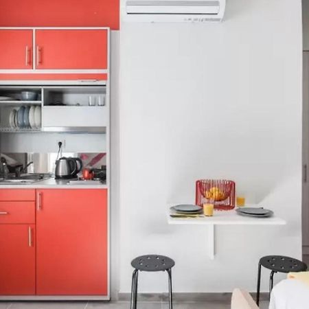 Colorful Apartment In Афіни Екстер'єр фото