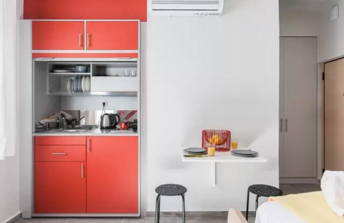 Colorful Apartment In Афіни Екстер'єр фото